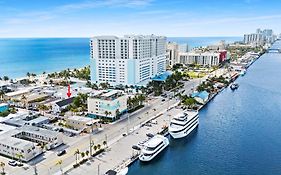 Modern Deluxe Loft Hollywood Beach Unit # 8