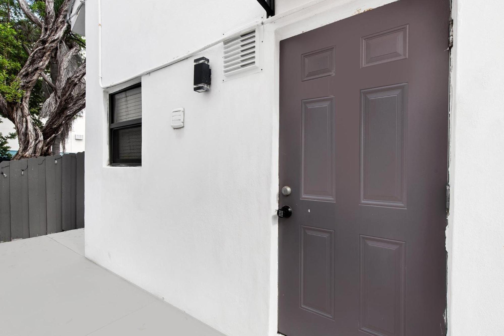 Modern Deluxe Loft Hollywood Beach Unit # 8 Exterior photo