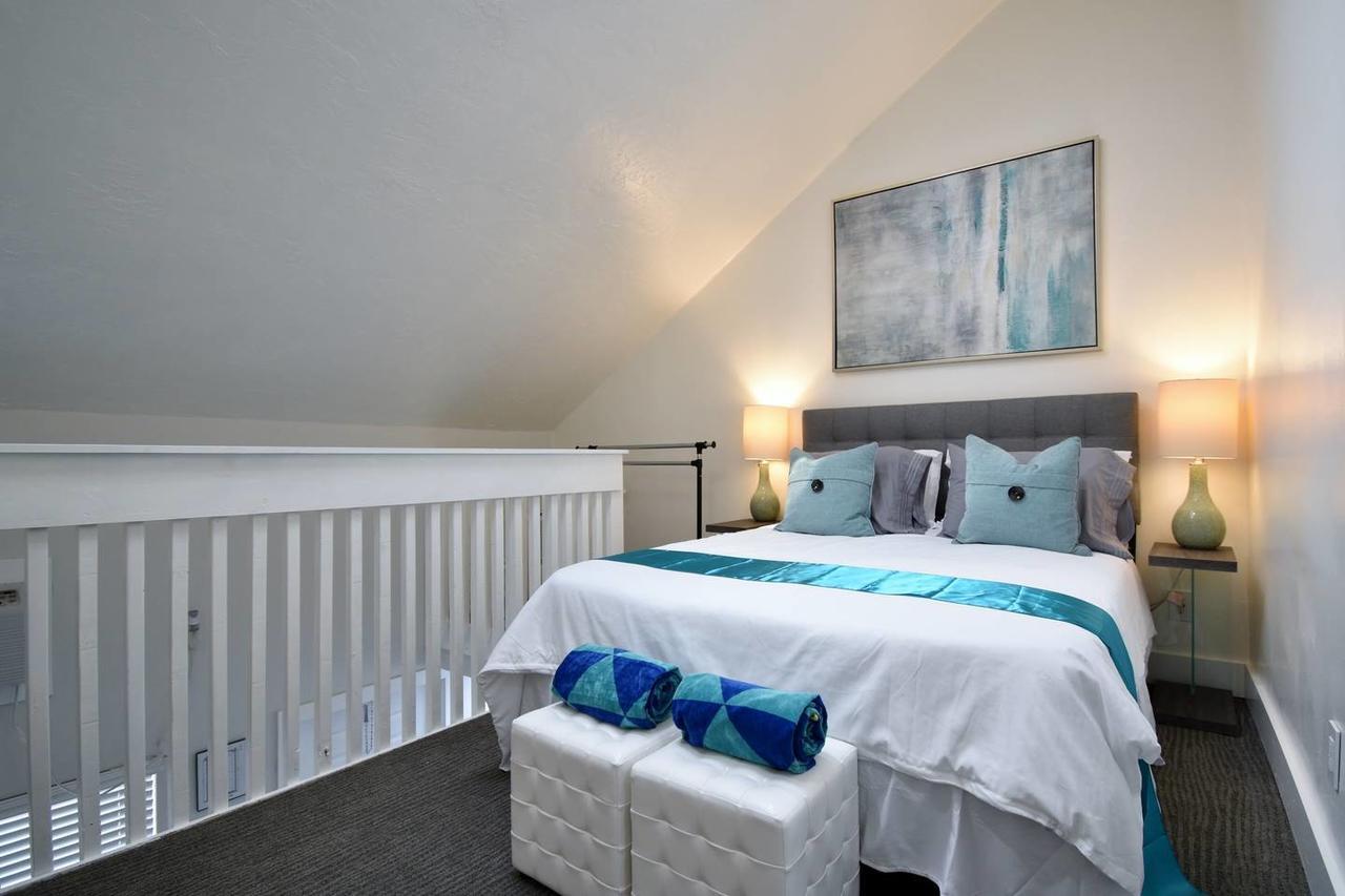 Modern Deluxe Loft Hollywood Beach Unit # 8 Exterior photo
